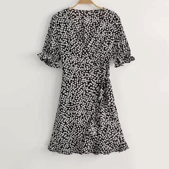 Black and White Floral Print Ruffle Mini Dress - Picture 4 of 4